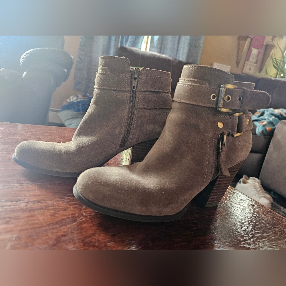 Guess suede booties